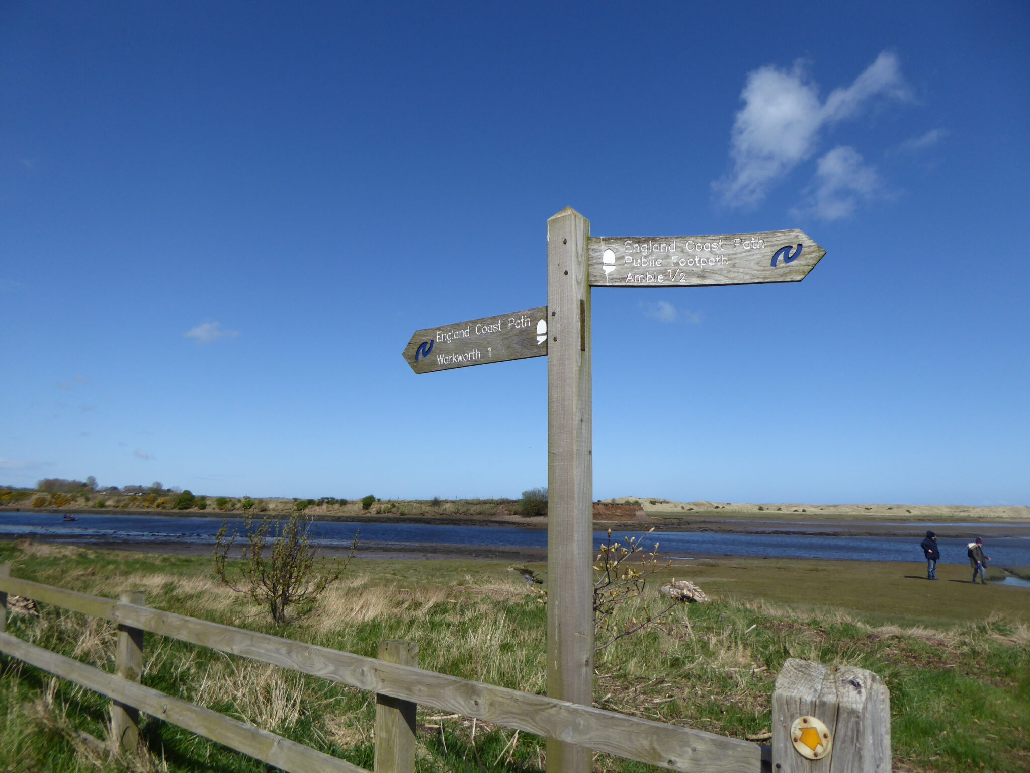 In the footsteps of Kathleen Barratt. A Walk from Amble to Warkworth